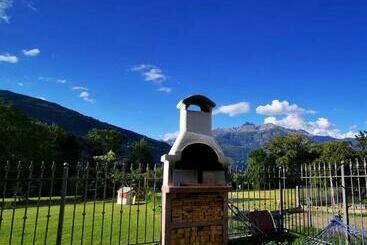 بنسيون Villa Kate Alloggio Ad Uso Turistico Vda Gressan 0161