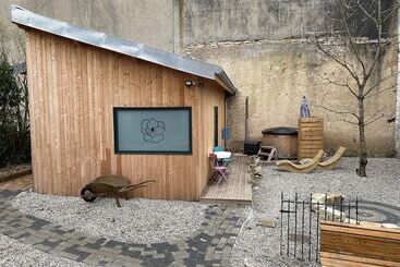 تختخواب و صبحانه Le Parc Du Magnolia