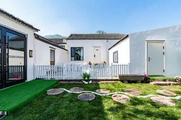 ホテル Floral  Shanshan Renjia Taishan Red