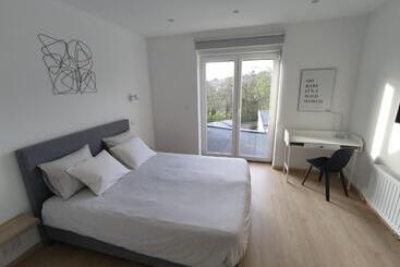 펜션 Studio Citadelle   Chambres Avec Salle De Bain Indépendantes Et Cuisine Partagée