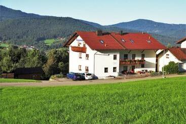 펜션 Gästehaus Kuchler