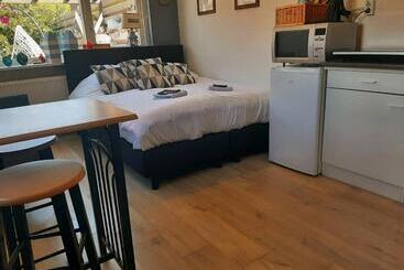 住宿加早餐  Tuinhuis Duinroos Deluxe