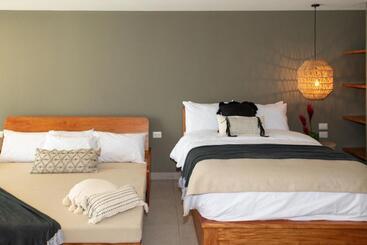 هتل آپارتمان Fishermans Resort Life