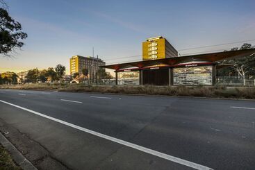 هتل Canberra Accommodation Centre