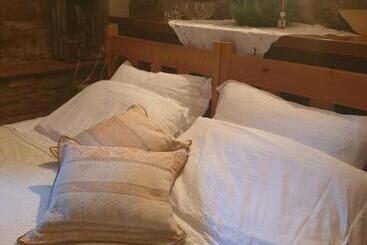 פנסיון Helga S House  Una Finestra Sul Borgo