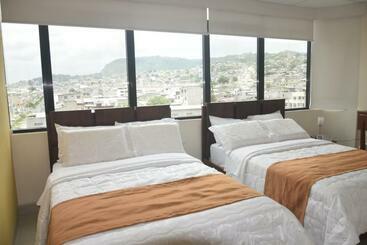 هاستل Olan´s Hotel Group