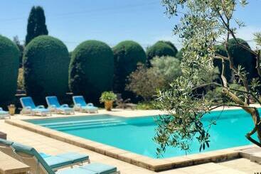 تختخواب و صبحانه Le Clos Des Vergers