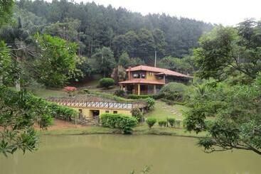 Пансион Chalés Refúgio Do Vale