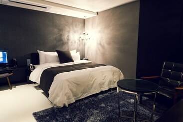 Отель Busan Amare