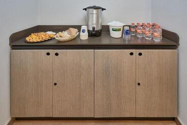 فندق City Express Junior By Marriott Ciudad Del Carmen Aeropuerto