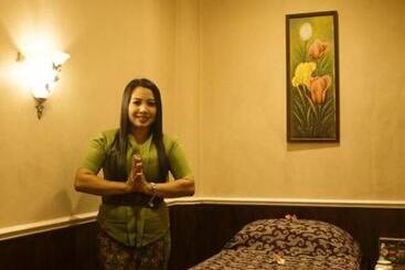 Comforta Hotel Tanjung Pinang