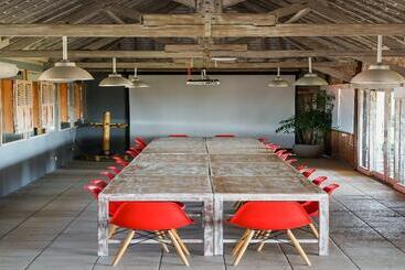 فندق Frii Bali Echo Beach