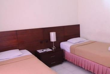 فندق Jesens Inn 3