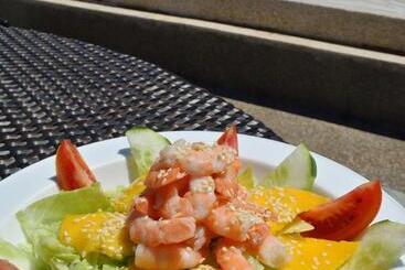 בית מלון כפרי Panglao Regents Park Resort