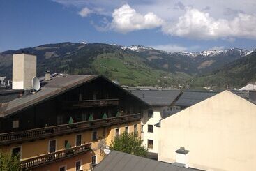 בית מלון כפרי Traube