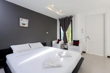 The Regent Hotel Kamala Beach