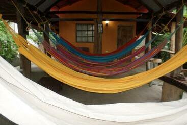 ユースホステル Las Mañanitas De La Sierra