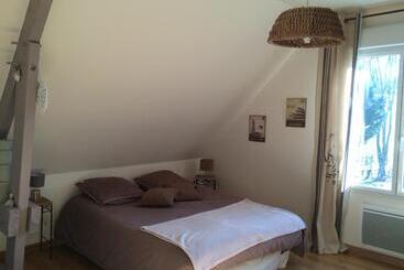 민박 La Bossellerie