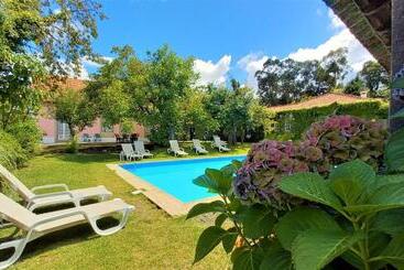 ベッドアンドブレックファースト Casa Da Roseira