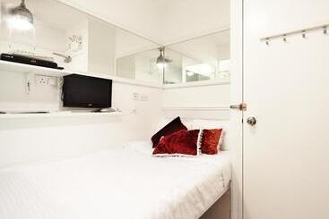 هتل Apple Lnn Causeway Bay