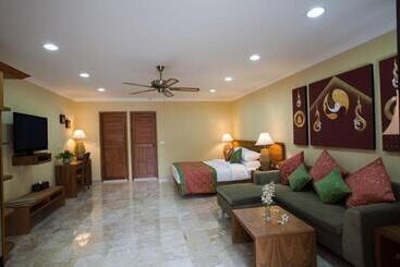 هتل Baan Souy Resort