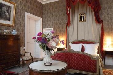 ホテル Château De Saint Augustin