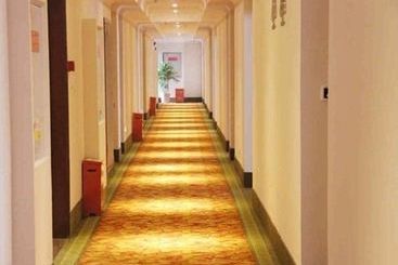 هتل Greentree Inn Chongqing North Railway Station Expr