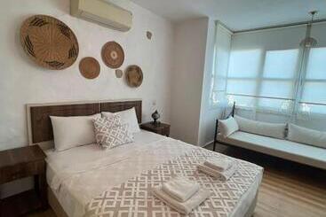 酒店 Mor Salkım Konağı