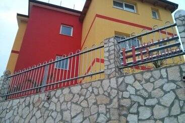 בית מלון כפרי Paradiso