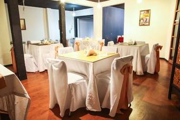 هتل Plaza Londres