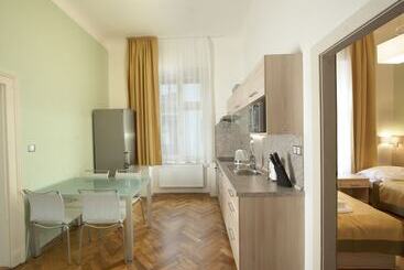 فندق Residence U černé Věže české Budějovice