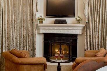 فندق The Genevieve