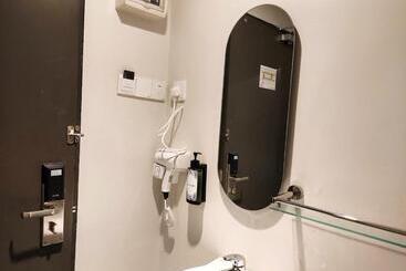 The Leverage Business Hotel Mergong