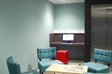 فندق The Originals City, L Haut Aile, Coquelles Calais Tunnel S/manche L Hautaile