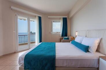 דירה Maistrali Beach Studios