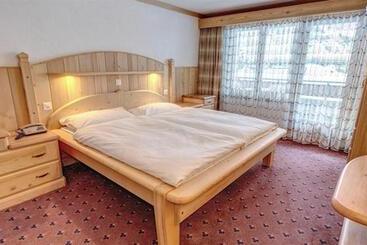 בית מלון כפרי City