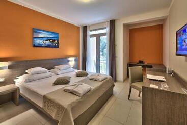 فندق Crvena Luka Resort