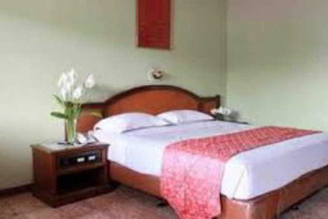 Отель Darma Agung Beach Parapat