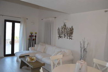 Ftenagia Villas