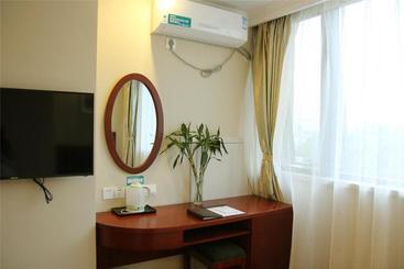 هتل Greentree Inn Guangdong Shantou Jinhu Road Business