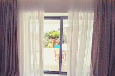هتل Limnionas Bay Village