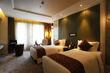 هتل Mercure Chengdu North