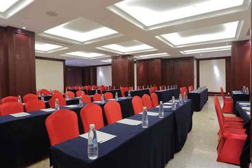 هتل Mercure Chengdu North
