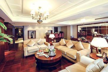هتل Mercure Chengdu North