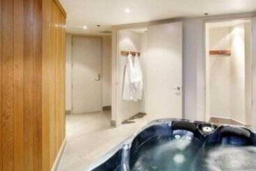 בית מלון כפרי Quest On Durham