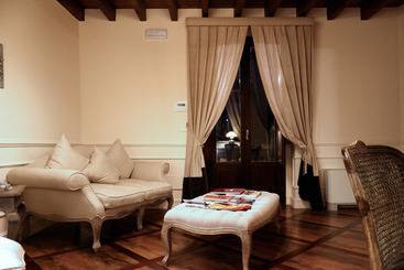 호텔 Villa Calandrino