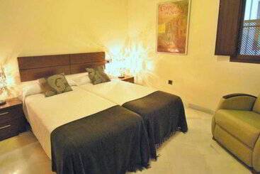 Living Sevilla Apartments San Lorenzo