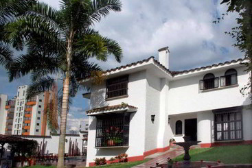 هتل Boutique El Cortijo