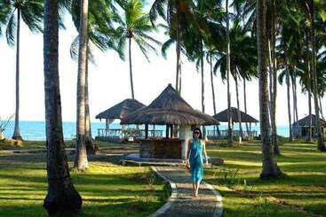 فندق Crystal Paradise Resort, Spa & Winery