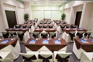 호텔 Isla Sol By Solymar